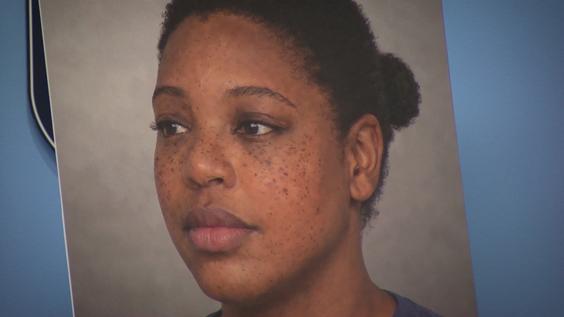 Vancouver police seek Seattle’s help to ID woman found dead near kayak off B.C. beach